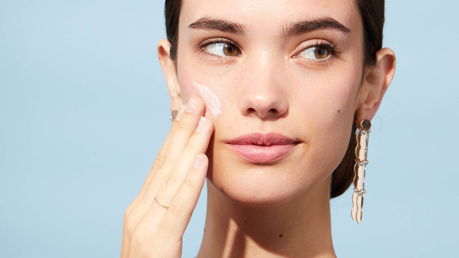 Does Sunscreen Expire Hero Bmag