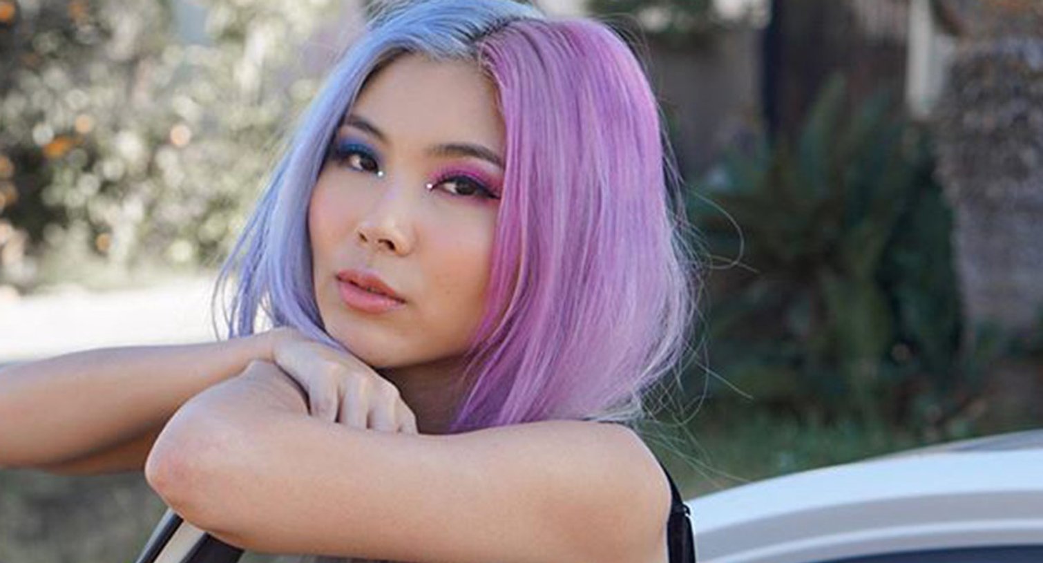 See The Look Get The Look Purple Hair Slide02 Bmag