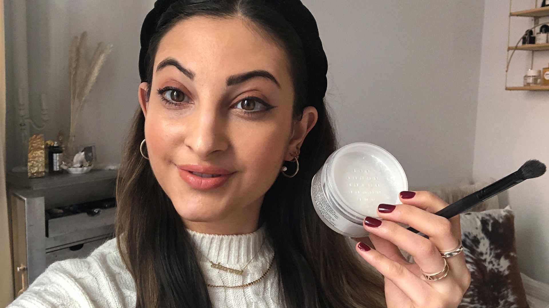 Lipstick Hack W Translucent Powder Hero Bmag