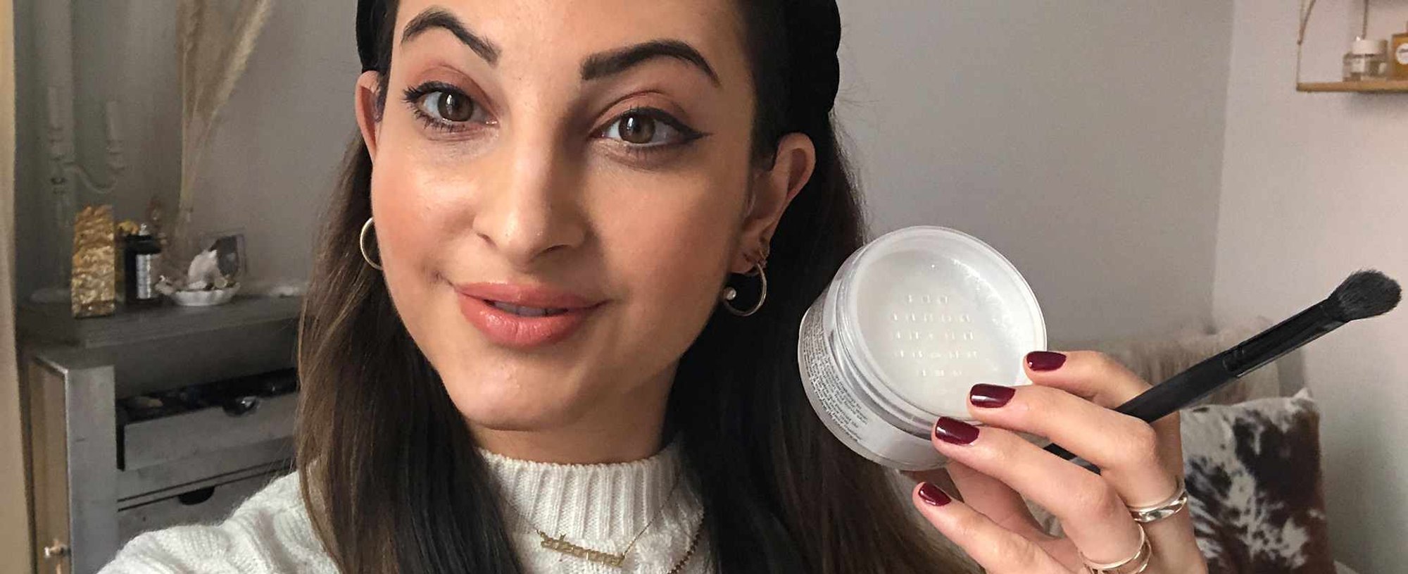 Lipstick Hack W Translucent Powder Hero Bmag