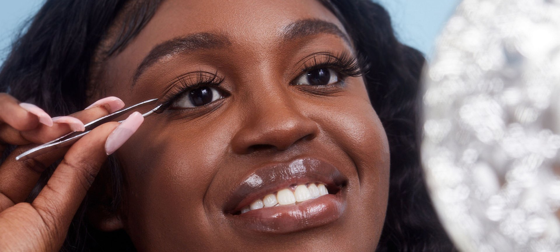 How To Apply Mascara With Falsies