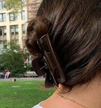 Styling Hair With A Claw Clip