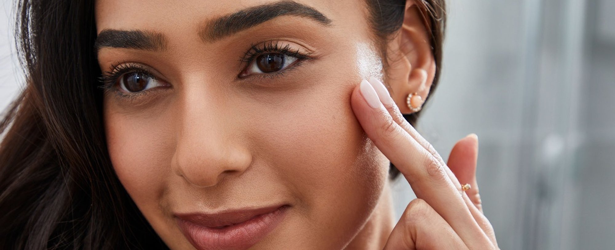 How To Apply Makeup To Dry Skin