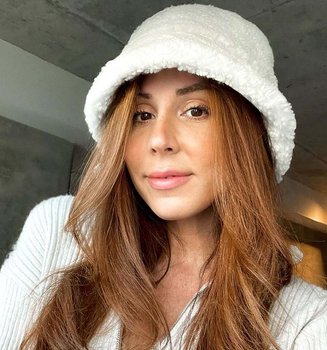 Winter Hat Hairstyles