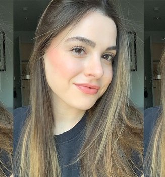 Blush Contouring