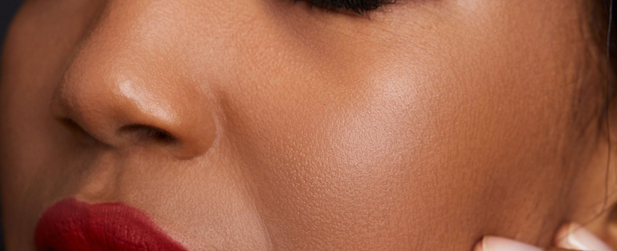 How To Make Your Makeup Look Smooth