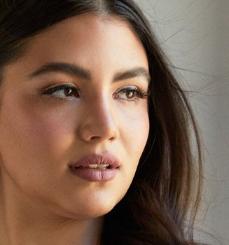 Looks de maquillaje de invitadas de boda