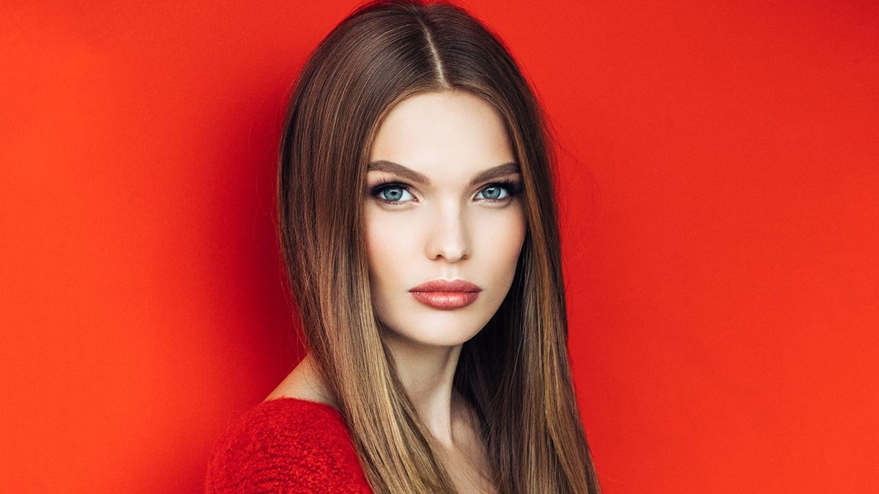 Loreal Paris BMAG Article How to Find the Best Part for Your Face Shape and Hair Type D