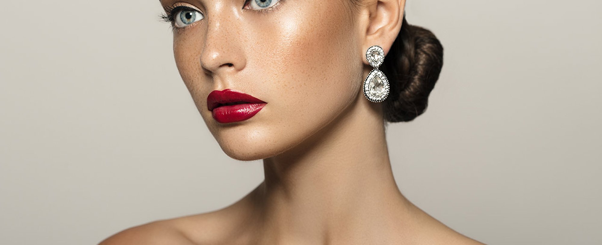 Loreal Paris BMAG Article How to Get a Glam Makeup Look D