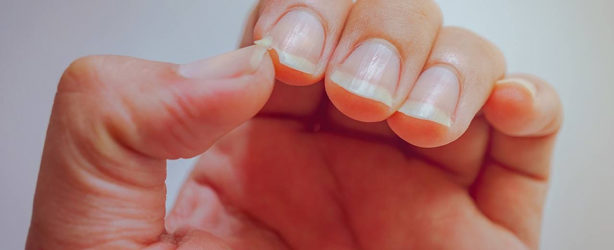 Loreal Paris Article How to Fix a Broken Nail at Home D