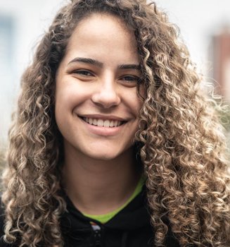 Loreal Paris BMAG Article Your Guide to Caring for Naturally Curly Hair D