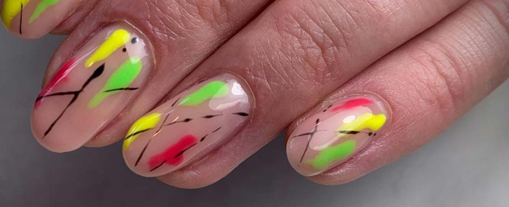 Ways To Rock Short Neon Nails Hero Bmag