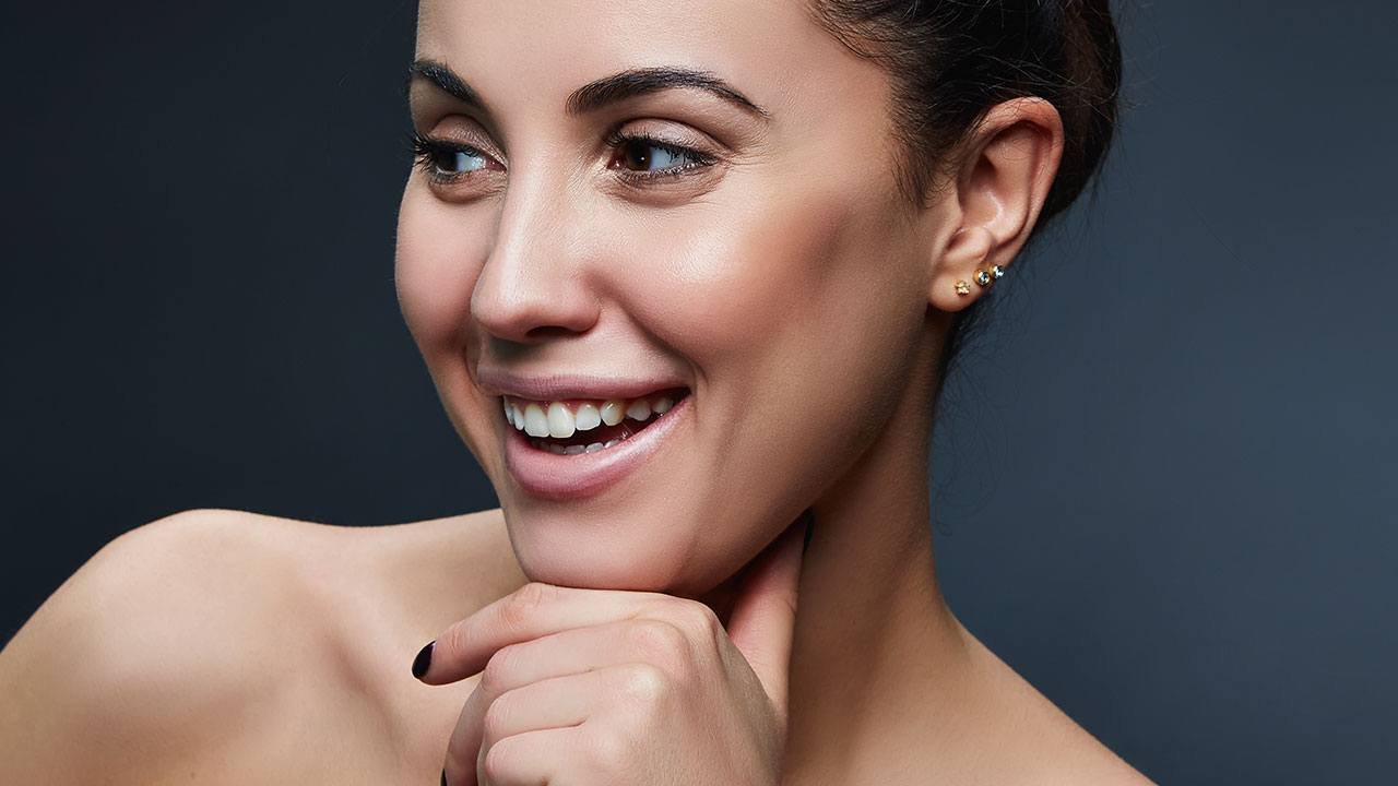 Loreal Paris BMAG Article The Skin Care Benefits Of Retinol D