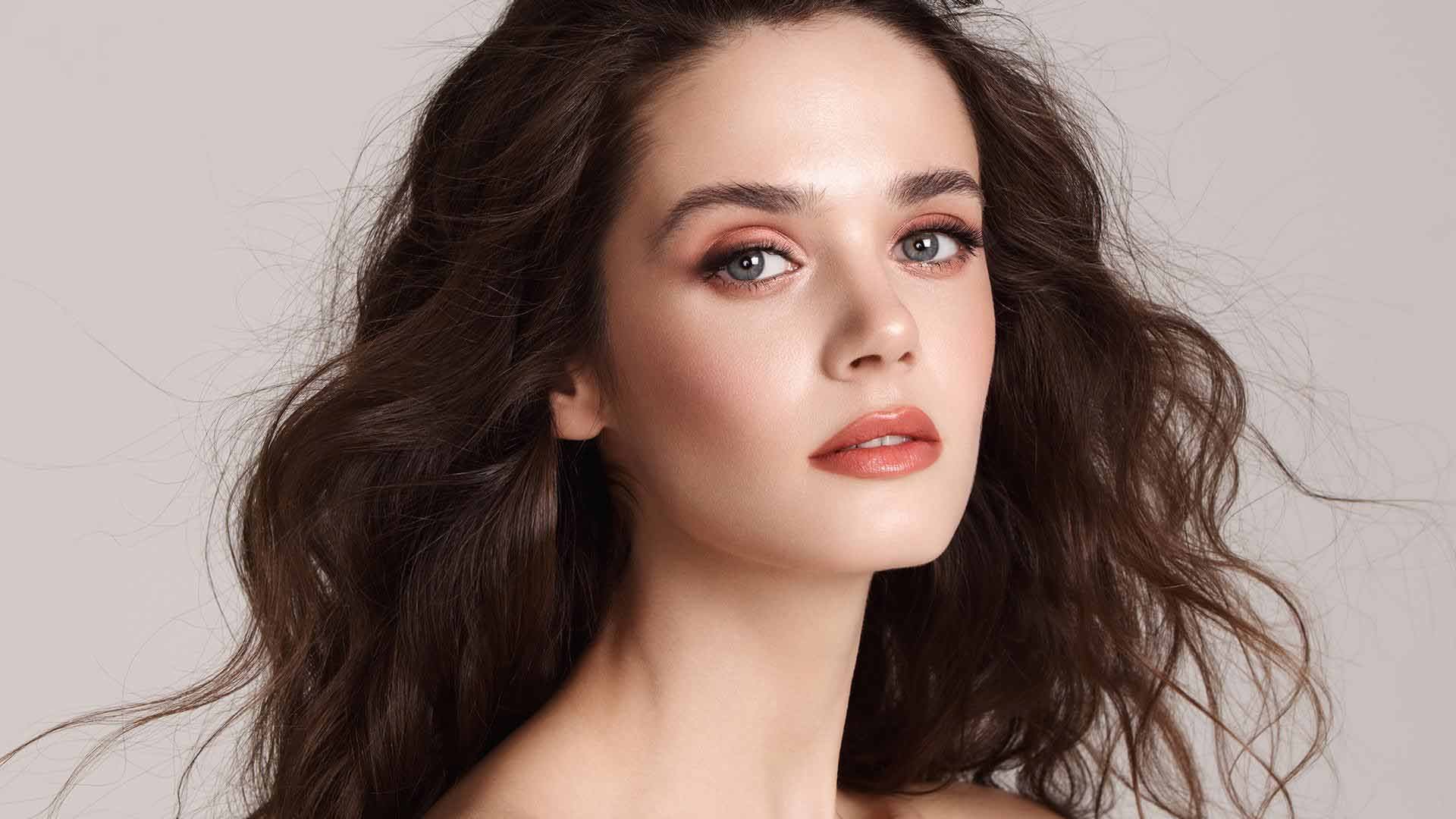 Loreal Paris Article Match Your Makeup 20 Best Eyeshadow Lipstick Pairs D