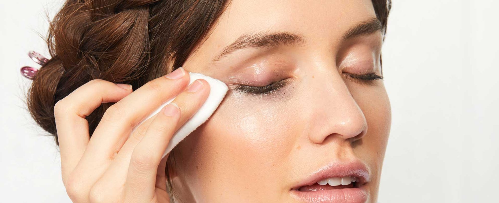 Remove Waterproof Mascara And Makeup Hero Bmag