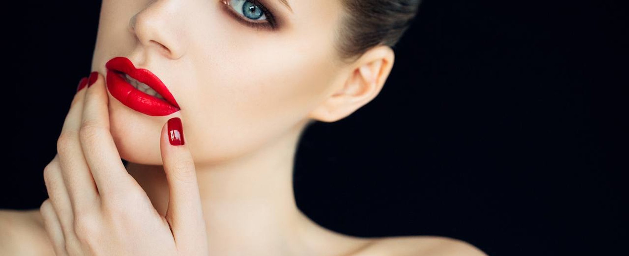 Loreal Paris BMAG Article The Ultimate Guide to Lipstick Desktop