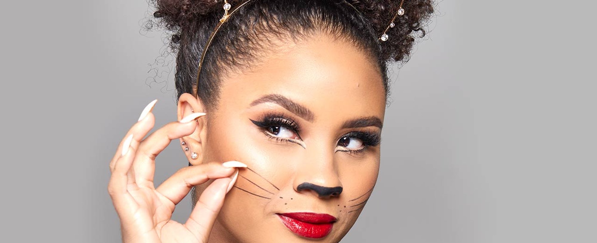 Loreal Paris BMAG Slideshow How to Create a Chic Cat Makeup Look for Halloween MAIN D