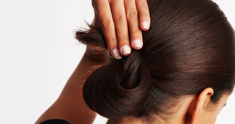 Cómo hacer un chongo francés - L’Oréal Paris