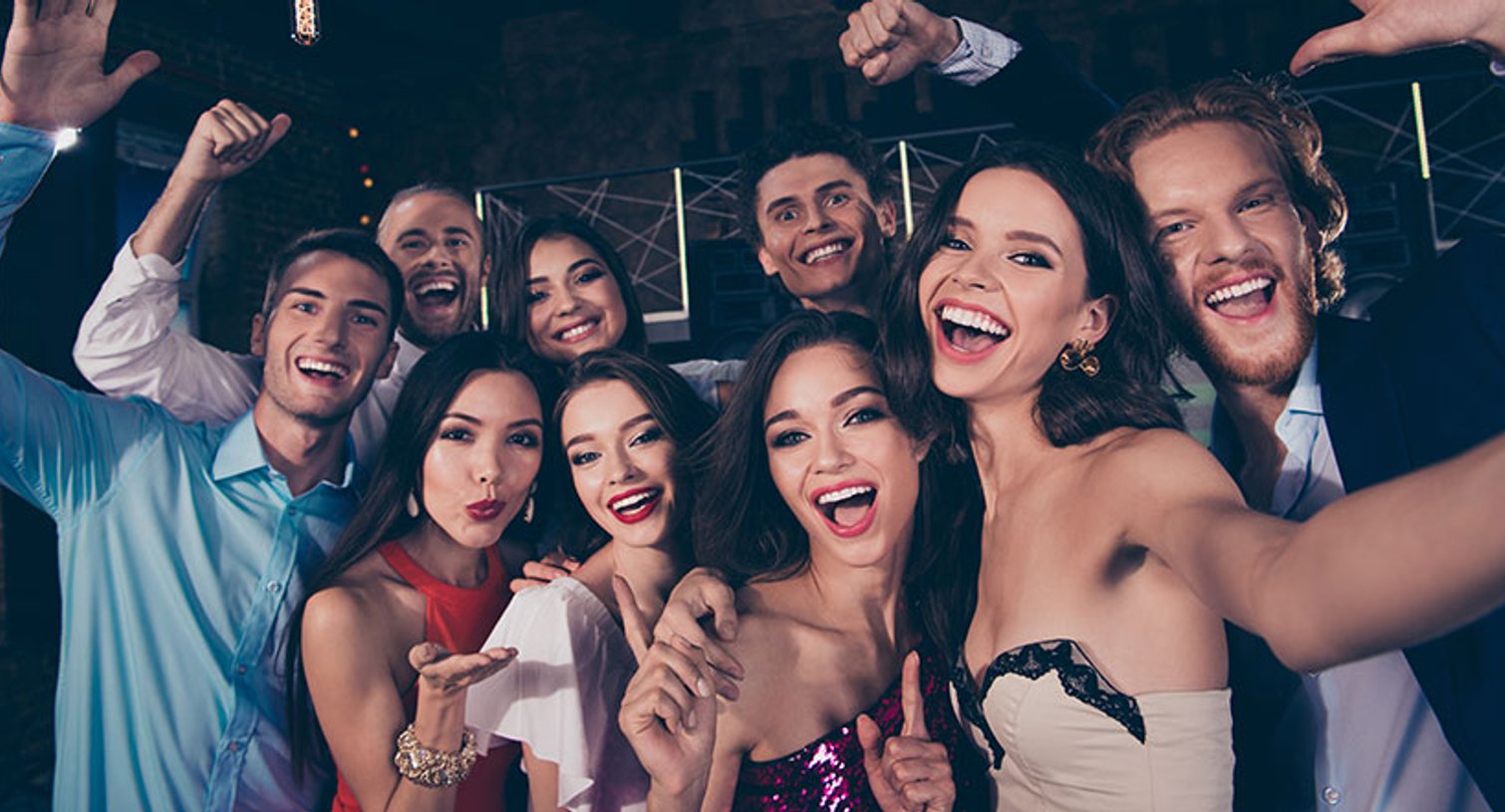 Loreal Paris BMAG Slideshow Your Prom Fashion And Beauty Checklist Slide1