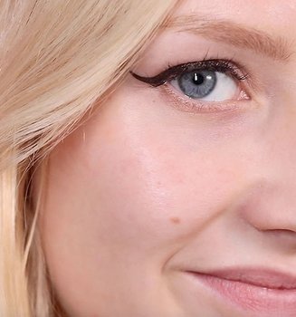 Loreal Paris BMAG Article How To Perfect Your Cat Eye With A Stencil Th
