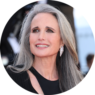 260422 Oap Cannes26 Redcarpet Andie MacDowell Dmi Website