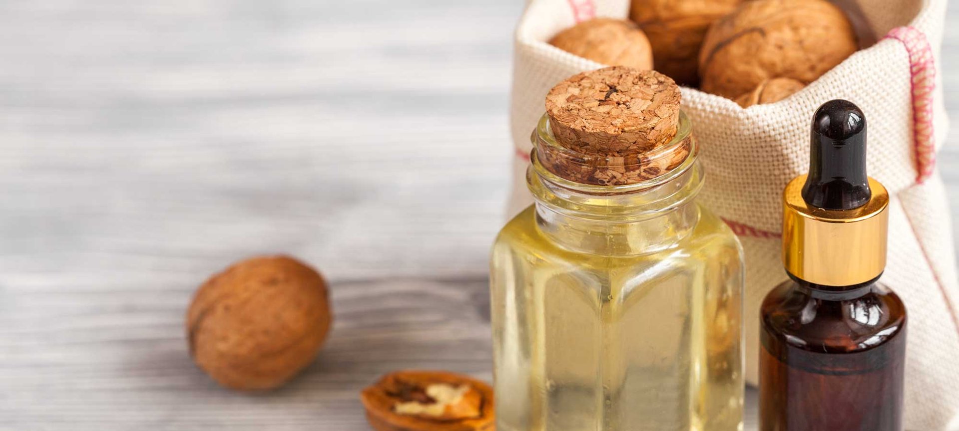 Loreal Paris Makeup Almond Oil 2000x900