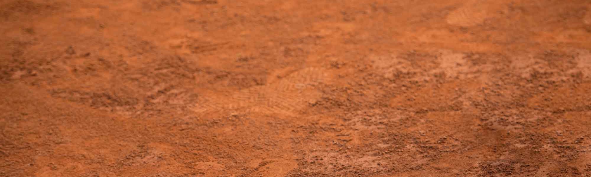 Loreal Paris Makeup Clay Soil 2000x900