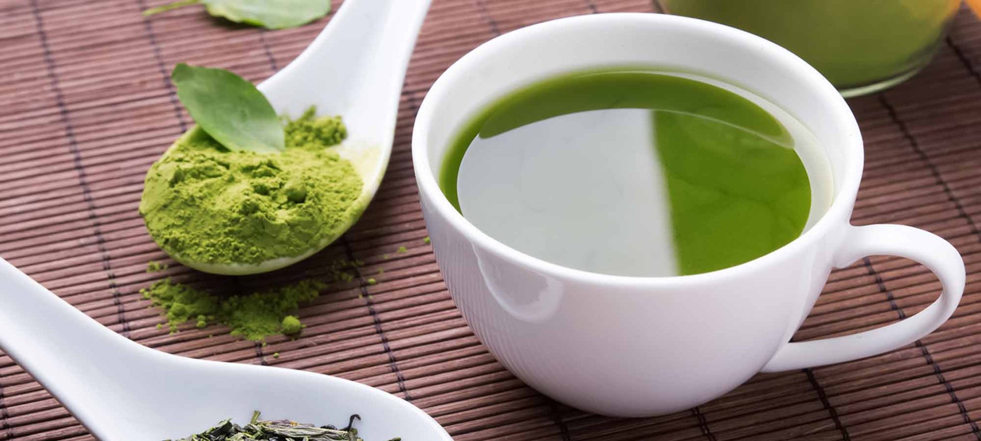 Loreal Paris Makeup Green Tea 2000x900