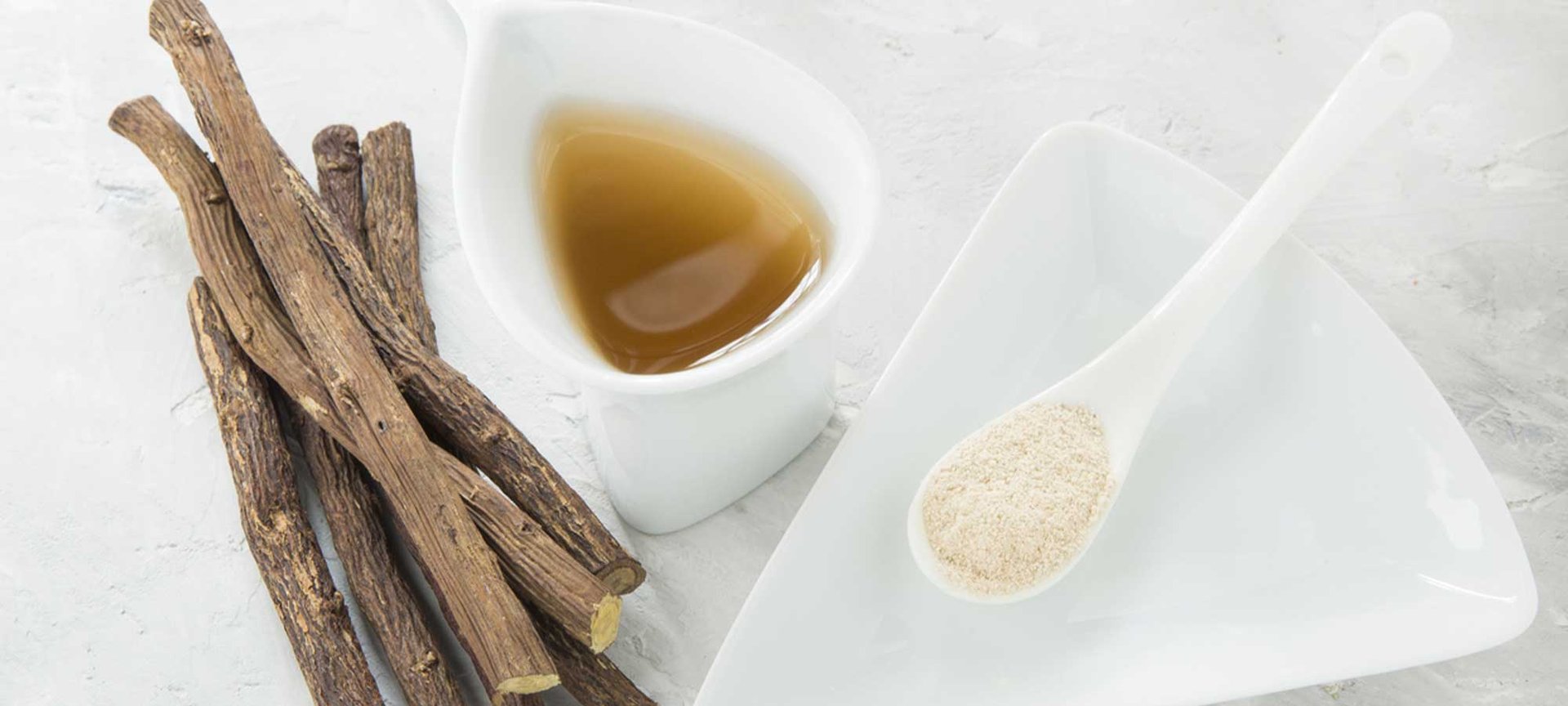 Loreal Paris Makeup Licorice Root 2000x900