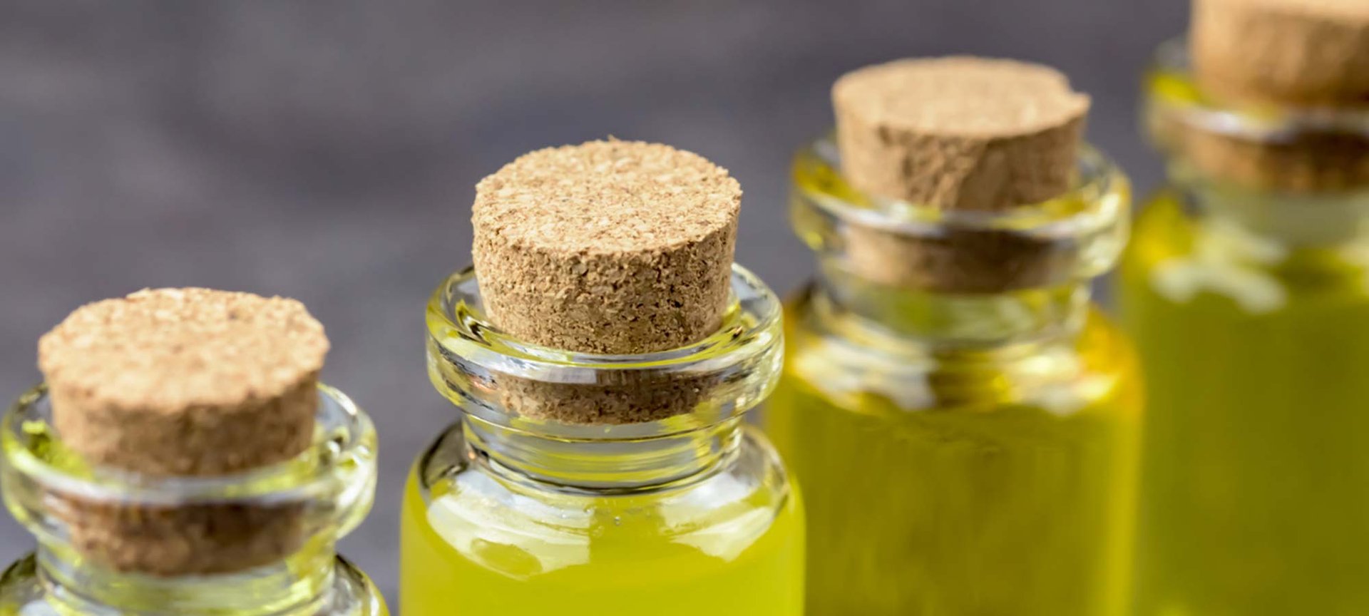 Loreal Paris Makeup Oil 2000x900