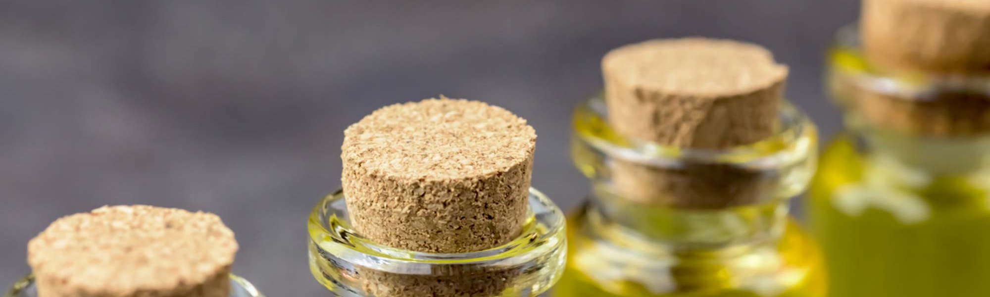 Loreal Paris Makeup Oil 2000x900