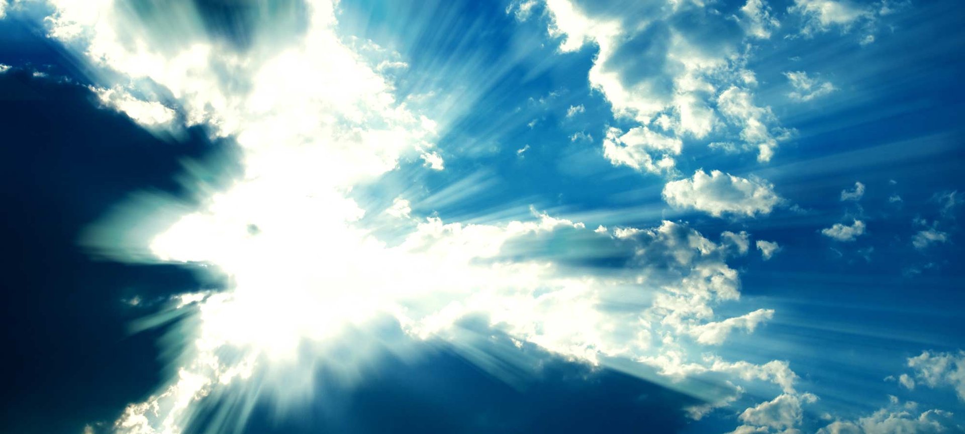 Loreal Paris Makeup Vitamin D 2000x900