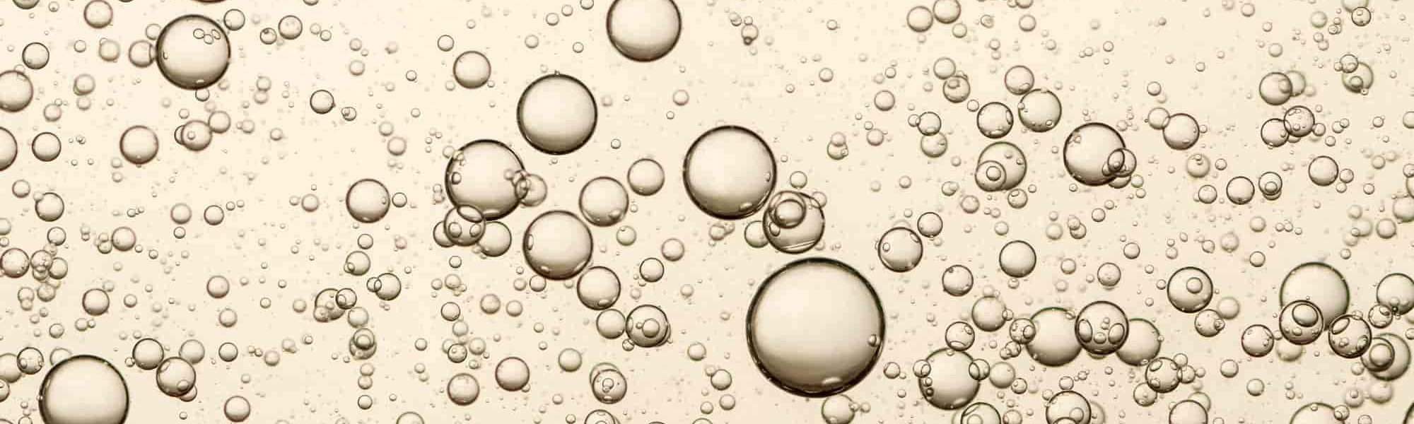 Loreal Paris Makeup Yellow Liquid Bubble 2000x900