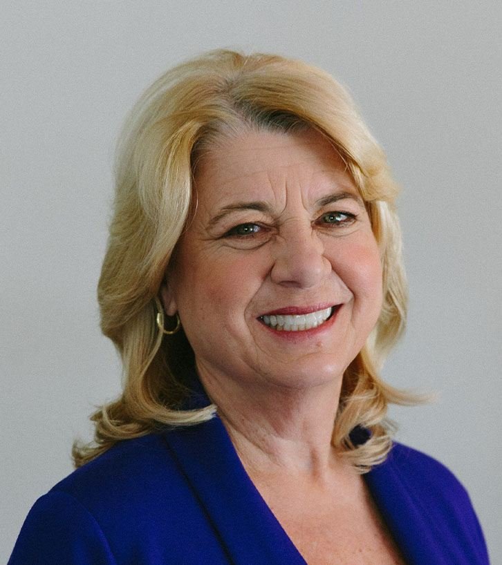 kathy headshot d